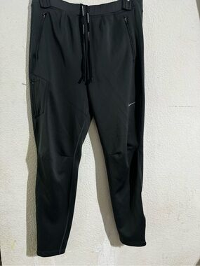 Nike Black running Performance Joggers with Zipper Pockets